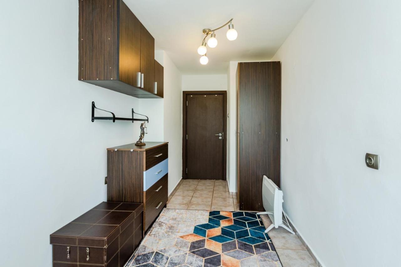 The Green Apartment - Free Parking Sofia Extérieur photo